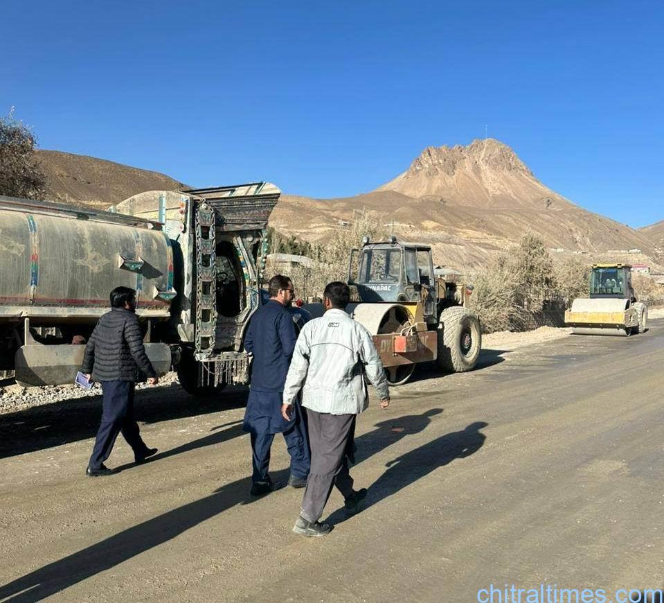 chitraltimes dc upper imran khan visits chitral booni mastuj road 1