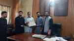 chitraltimes dfo forest giving away prize to a local person who rescued the markhor child 7
