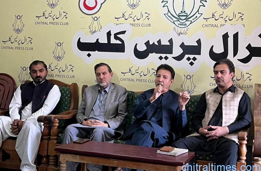 chitraltimes dho and epi coordinator press breafing about messels vaccination 1