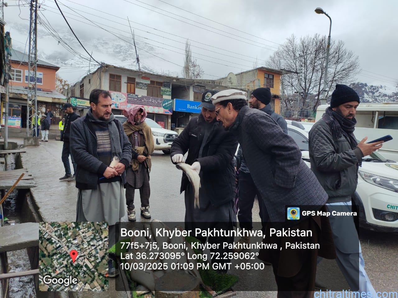 chitraltimes district admin upper chitral bazar checking 5