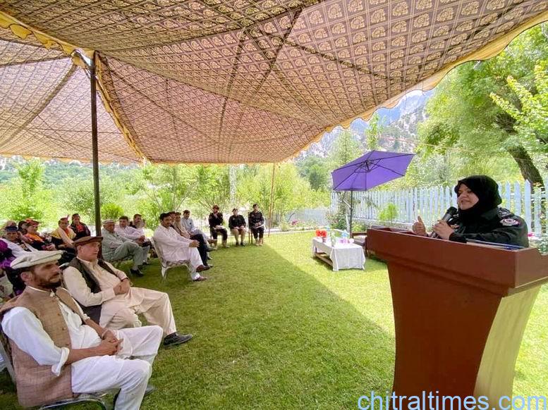 chitraltimes dpo chitral lower resham jahangir visit kalash valley 3
