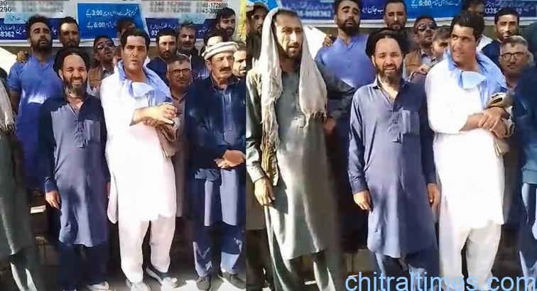 chitraltimes driver union garamchashma protest for delay in road work by nha