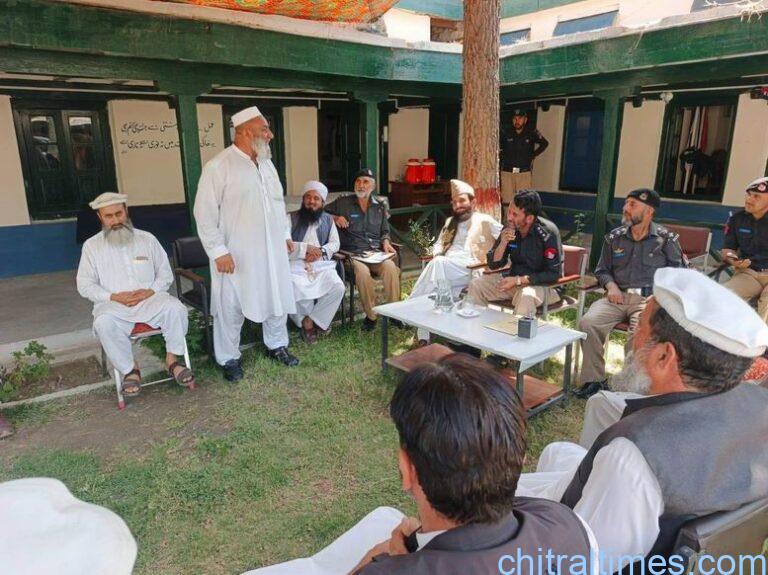 chitraltimes drosh police meeting on anti drug drive 2