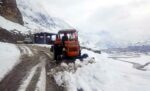 chitraltimes drosh road snow clearence ayun