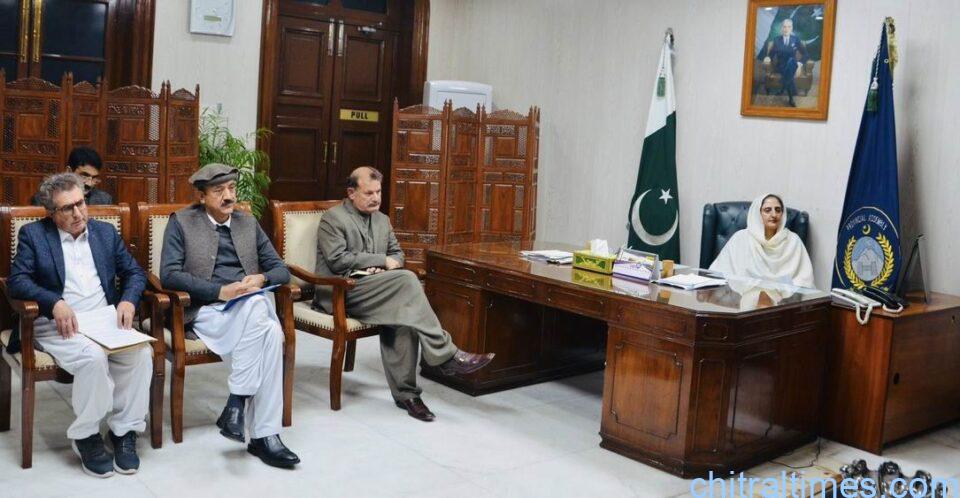 chitraltimes ds suraya chaired a meeting on health issues in upper chitral 4