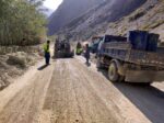 chitraltimes garam chashma road asphalt plant 1