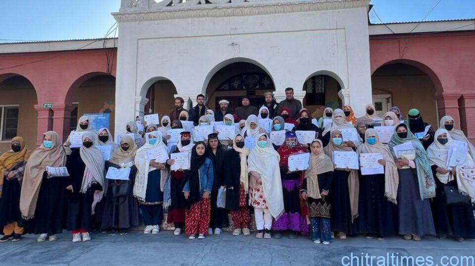 chitraltimes gcs school teachers training organized by esefkp 6