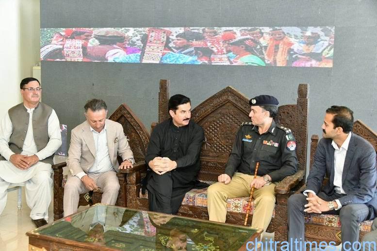 chitraltimes governor kp faisal karim kundi visit chitral 6