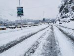 chitraltimes heavy snowfall recorded in chitral upper and lower 11 town