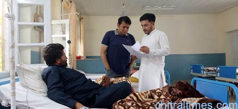 chitraltimes hunger strike m ali shah upper chitral 1