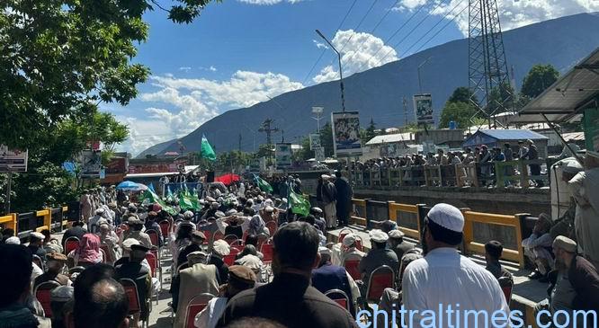 جماعت اسلامی چترال لوئیر کے زیر اہتمام کرپشن اور مہنگائی کے خلاف احتجاجی جلسہ، پاکستان تحریکِ انصاف کی قیادت کو کڑی تنقید کا نشانہ بنایا گیا