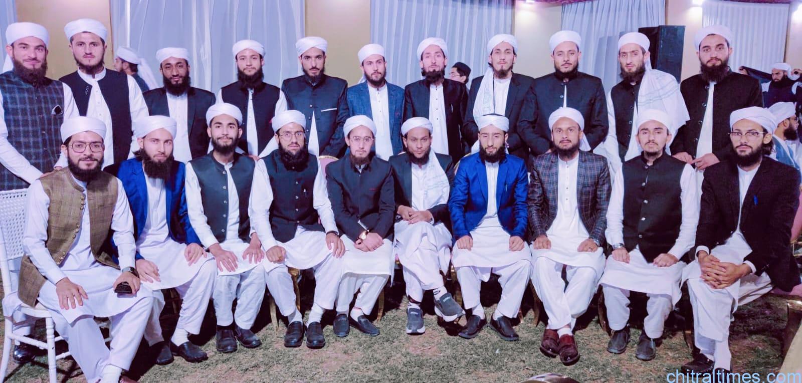 جامعہ دارالعلوم کراچی سے درس نظامی میں چترال سے 21 طلباء اور تین طالبات نے اپنے دینی تعلیم مکمل کرلی