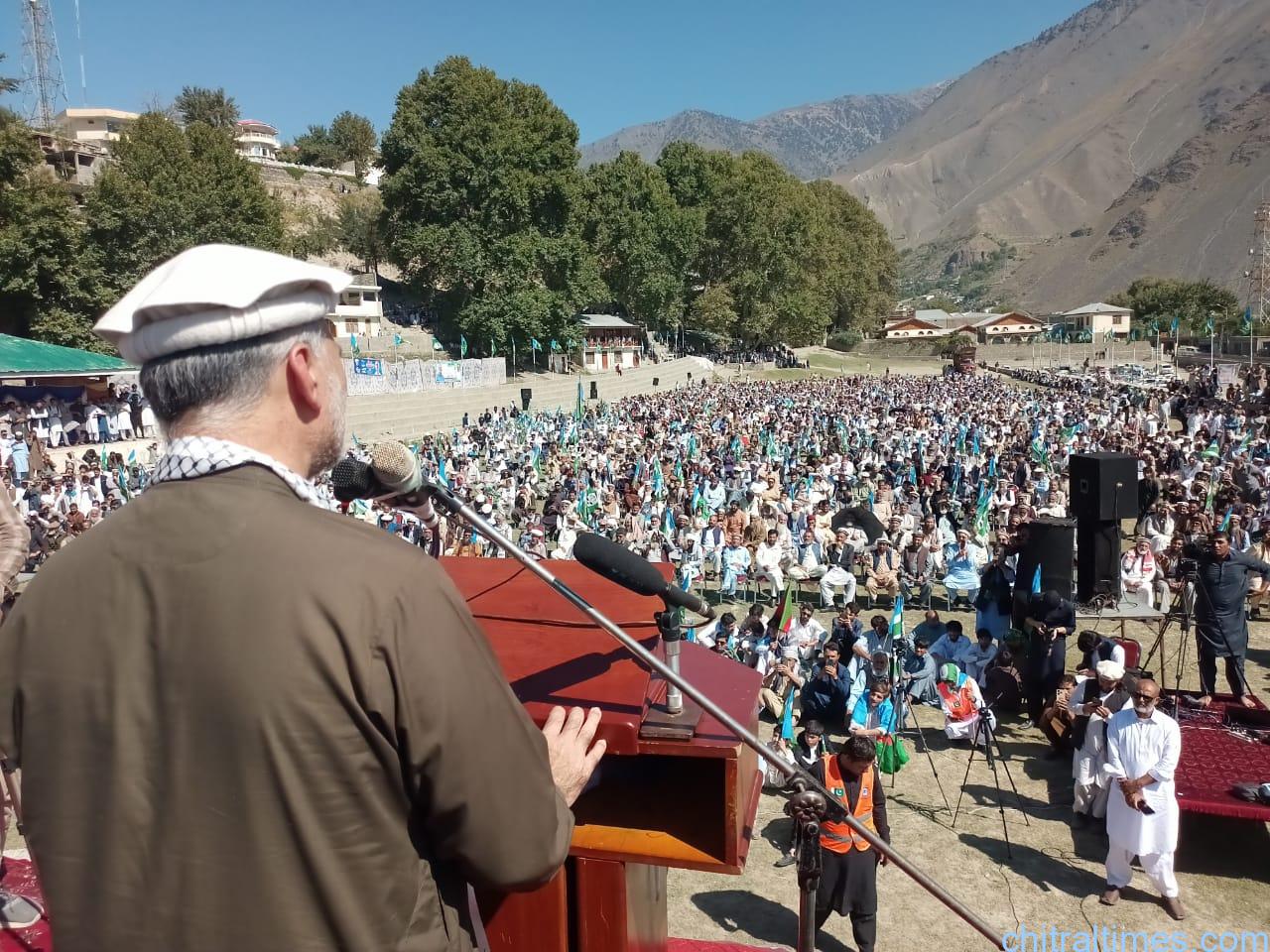 Chitral Times - The voice of Chitral | امیر جماعت اسلامی پاکستان حافظ نعیم الرحمن کا دورہ چترال، چترال کے عوام کی محبتوں کا شکریہ، پولوگراونڈ میں جلسہ عام سے خطاب    chitraltimes ji amir hafiz naeem ur rehman chitral visit pologround jalsa 15
