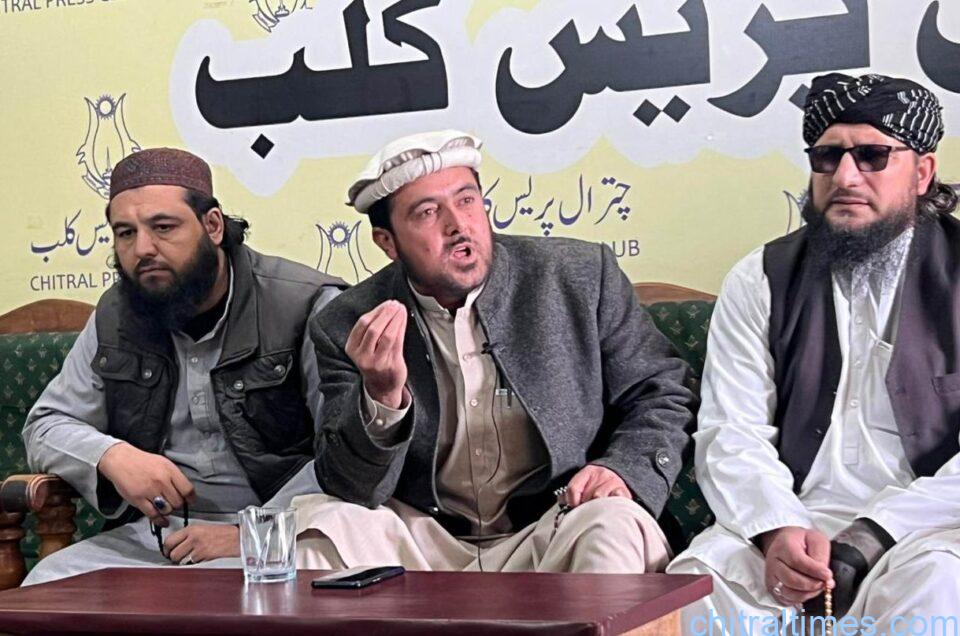 chitraltimes juif ex tehsil nazim ilyas and others press confrence 3