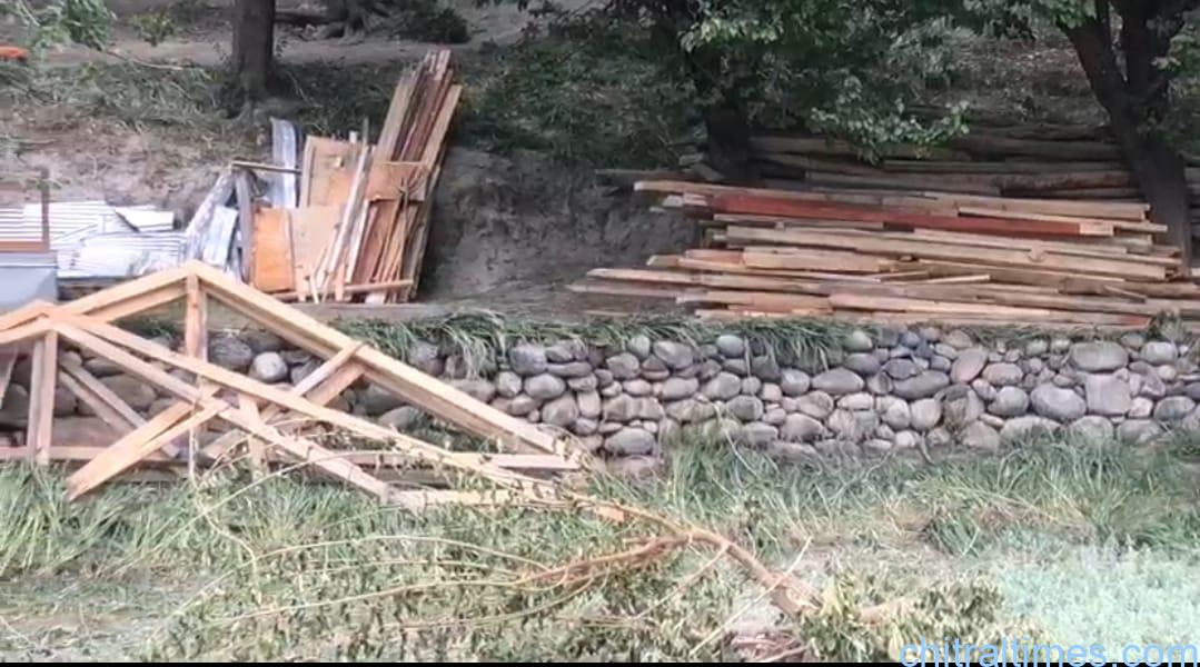 chitraltimes junalikoch river erosion 6 houses collapsed 3