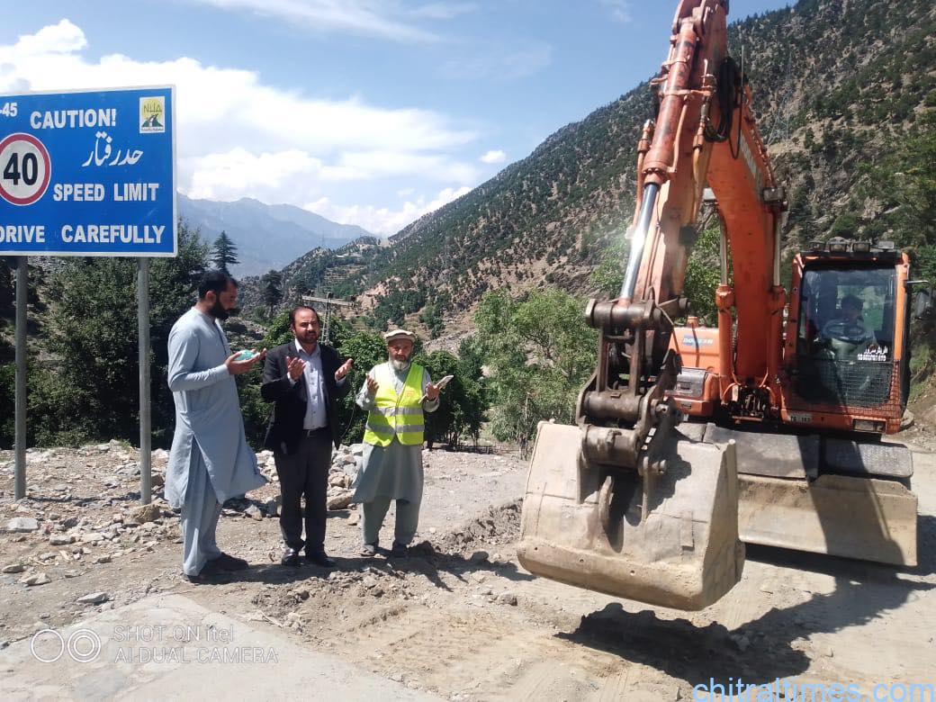 chitraltimes lowari tunnel approach road 3
