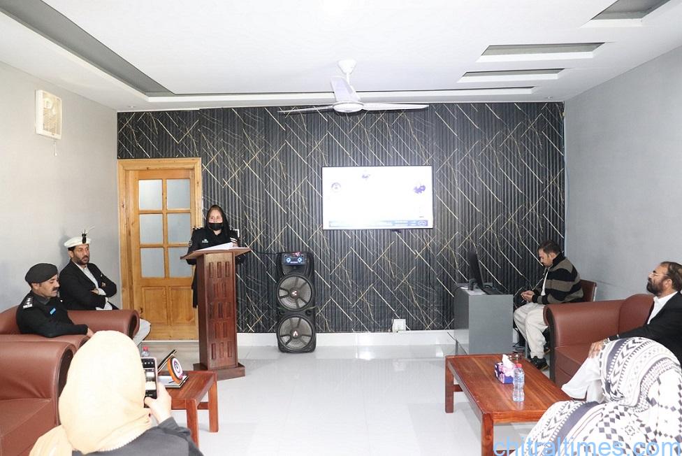 chitraltimes lower chitral police awarness session for girls school students 4