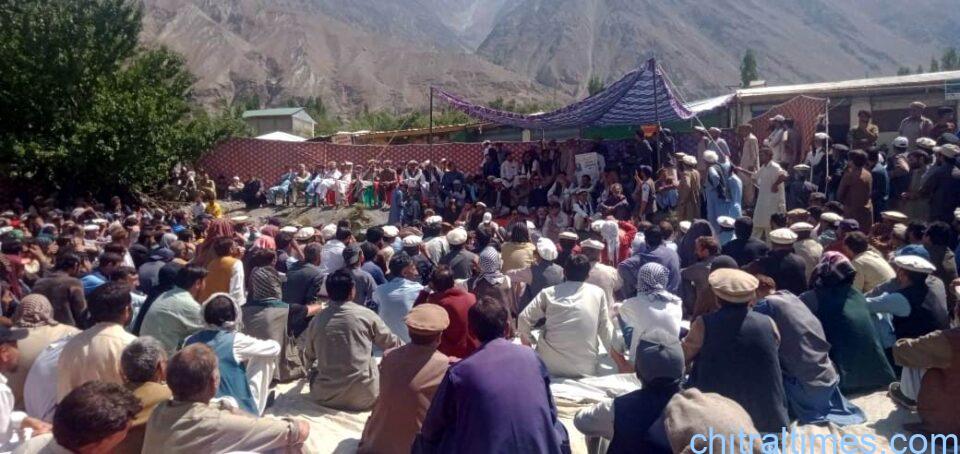 chitraltimes mastuj broghil road protest 2