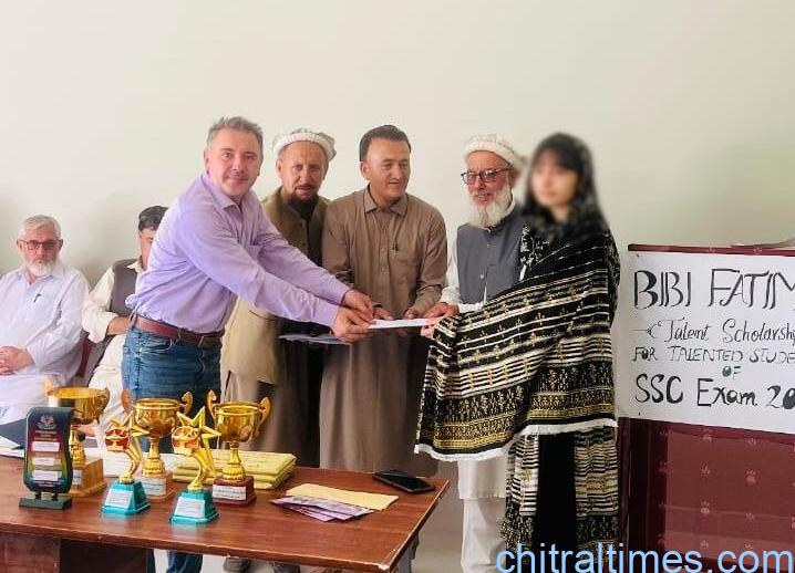 chitraltimes mastuj schlorship distributes 9