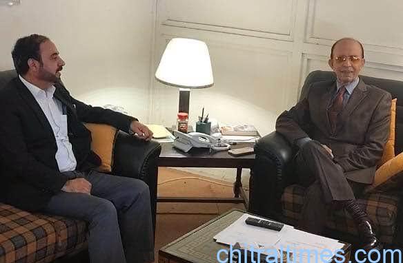 chitraltimes niaz a niazi meeting with ranjha and nha officials 1