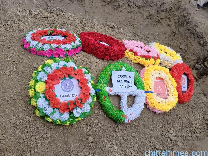 chitraltimes pak army shaheed sardar ahmad laid to rest upper chitral 3