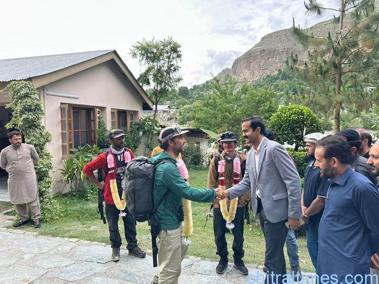 chitraltimes pakistan solidarity expedition to terichmir base camp 8
