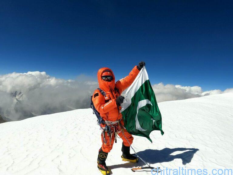 chitraltimes pakistani mountaineer summit terichmir peak 7800m sarbaz and abid baig 6