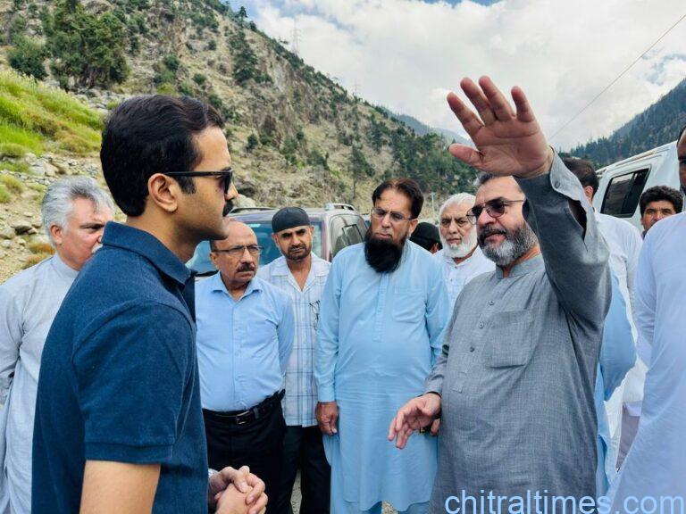 chitraltimes pm inspection team visit chitral lowari approach road 6
