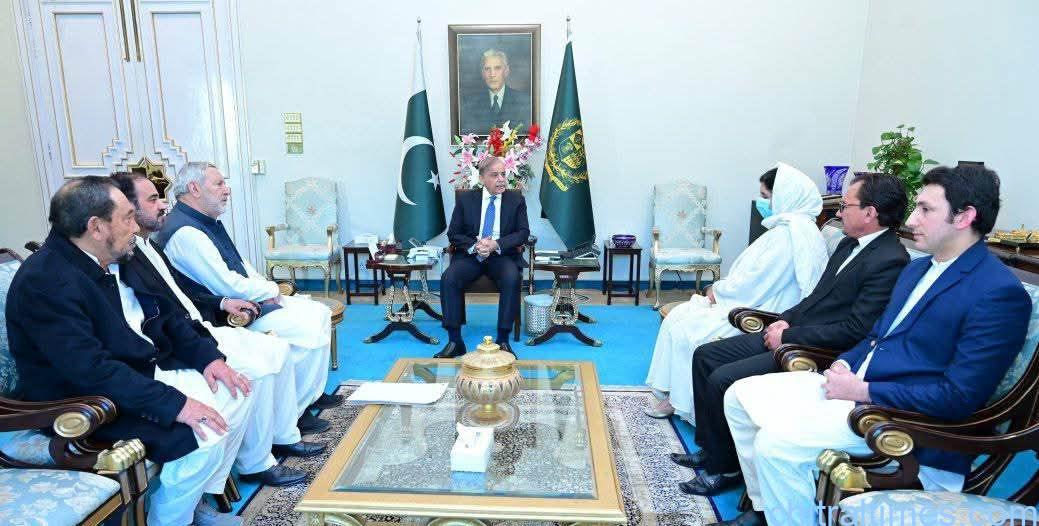 وزیراعظم پاکستان کی جانب سے چترال کے مختلف ترقیاتی منصوبوں کے لئے ڈائریکٹیوز جاری ، وزیراعظم کا خصوصی شکریہ، عبد الولی خان ایڈوکیٹ و وقاص احمد ایڈوکیٹ