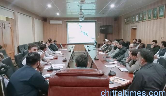Chitral Times - The voice of Chitral | پولیو کے وائرس کا خاتمہ کرنے اور چترال کو حسب سابق پولیو سے پاک رکھنے کی قومی فریضے کی انجام دہی میں وسائل کی کمی سمیت کسی بھی مشکل کو آڑے آنے نہیں دیا جائے گا۔ ڈپٹی کمشنر چترال لوئیر chitraltimes polio eradication meeting chaired by DC lower 2