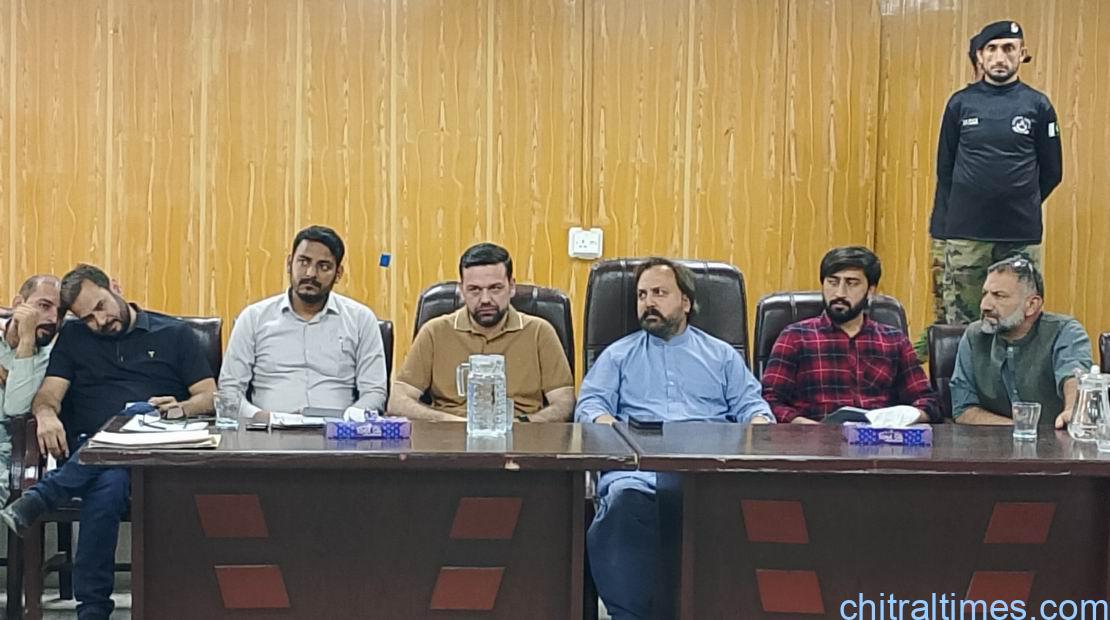 پاکستان ٹیلی کمیونیکشن اتھارٹی کی ٹیم کا اپرچترال کا دورہ، مختلف علاقوں کے ٹیلی نار موبائل سروس کے مسائل دوہفتوں کے اندر حل کرنے کی یقین دہانی،