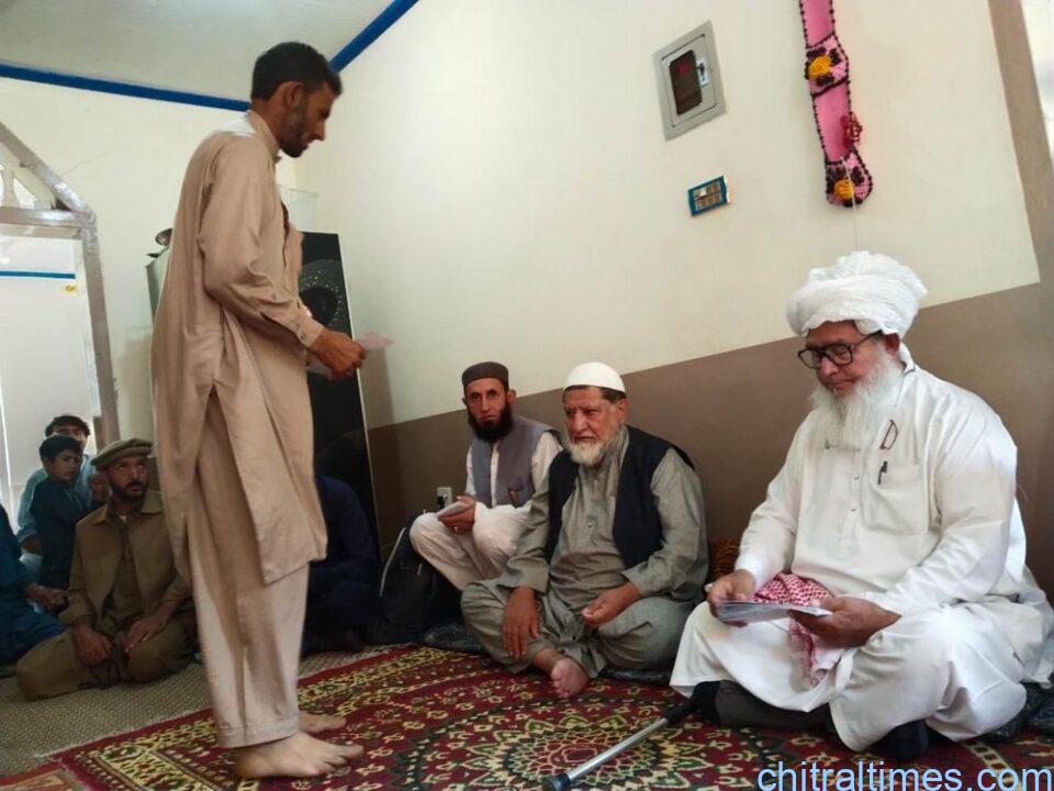 chitraltimes qari faizullah visit flood effected ghazur and GB 2