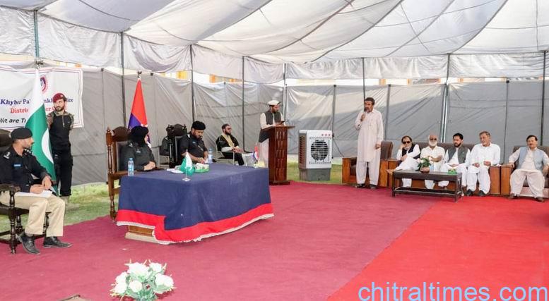 chitraltimes resham jahangir dpo khulle kachehri 3