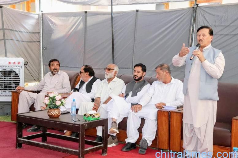 chitraltimes resham jahangir dpo khulle kachehri 4