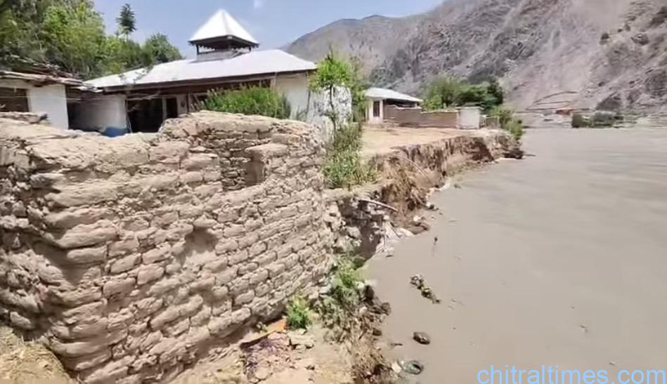 chitraltimes river chitral flood nagr 3