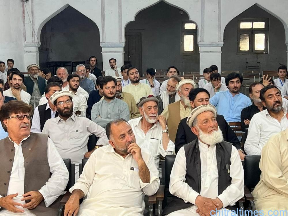 chitraltimes seminar on ex educationist Janab Shah chitral 14