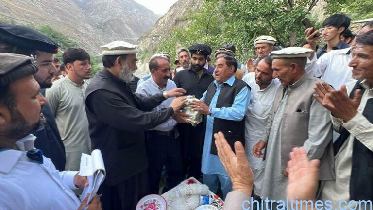 chitraltimes senator talha mahmood visit flood hit area of karimabad 3