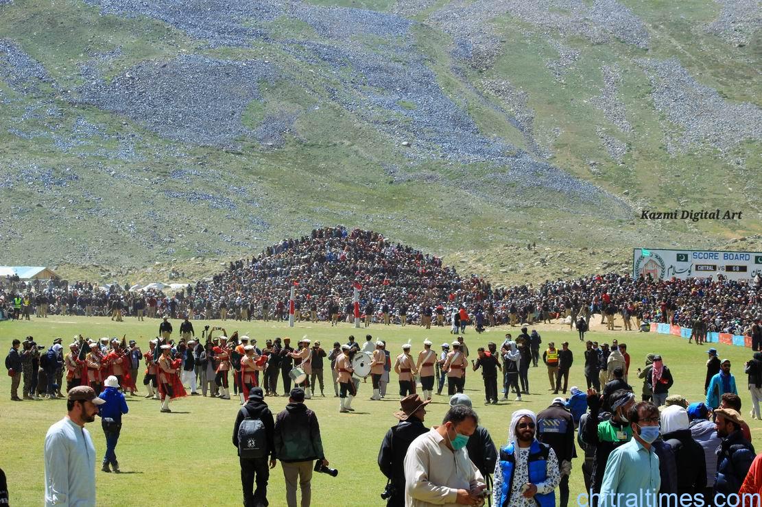 Chitral Times - The voice of Chitral | شندور فیسٹول کا رنگارنگ افتتاح، لاسپور کی دونوں ٹیمیں فاتح رہی، جبکہ تیسرے میچ میں یاسین کی ٹیم نے ٹائٹل اپنے نام کرلیا، صوبائی وزیرکھیل فخرجہان اور بریسٹر سیف نے فیسٹول کا افتتاح کیا chitraltimes shandur festival 2025 first day pics 6 kazmi