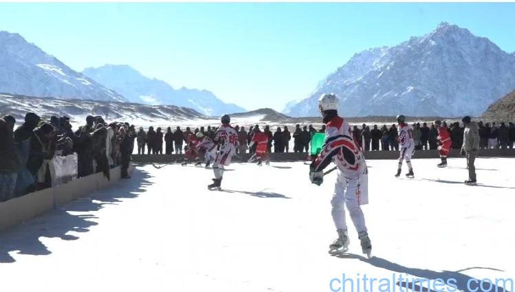 chitraltimes shandur pass ice hockey final chitral upper