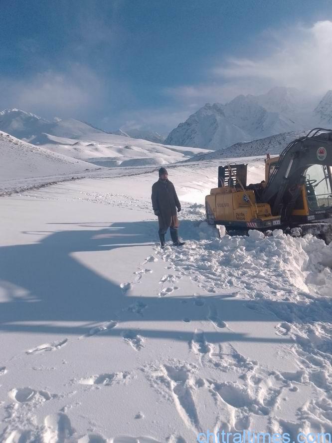 chitraltimes shandur pass road snow clearence 4