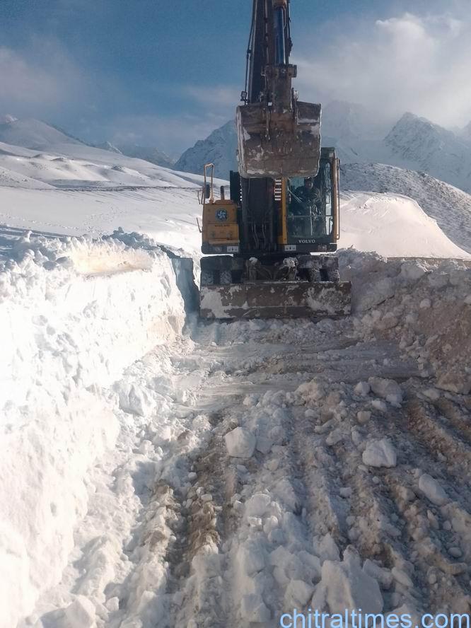 chitraltimes shandur pass road snow clearence 5