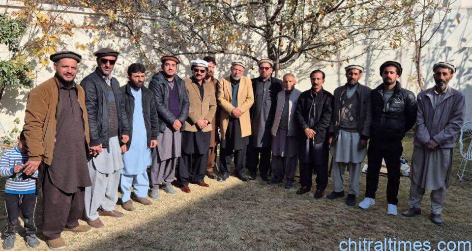 chitraltimes sngpl team visit chitral gas plants 4