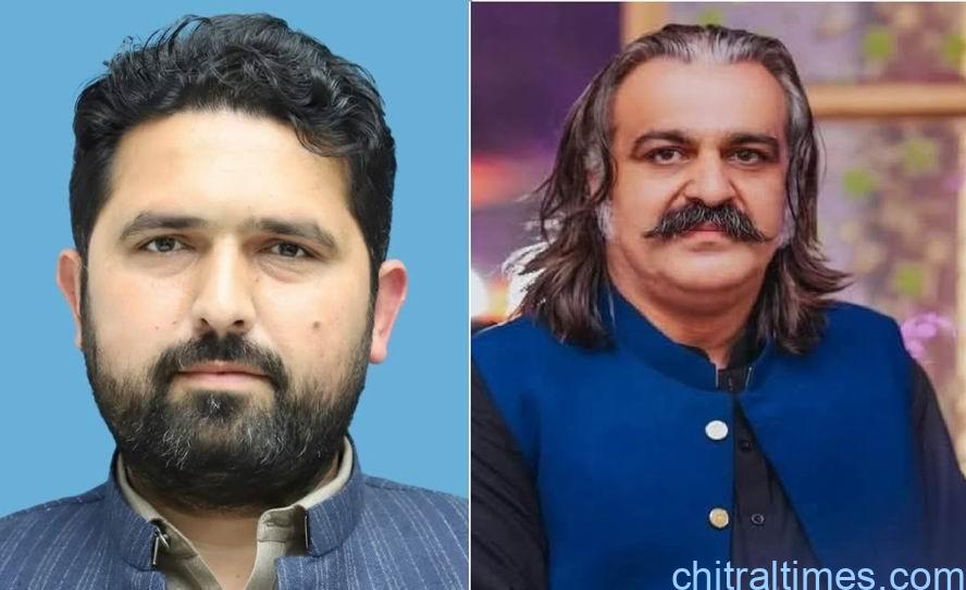 وزیرِ اعلیٰ خیبر پختونخوا علی امین گنڈاپور کو تبدیل کرنے کا فیصلہ، سلمان اکرم راجہ نے علی امین گنڈاپور کو ہٹانے کی وجہ بتا دی