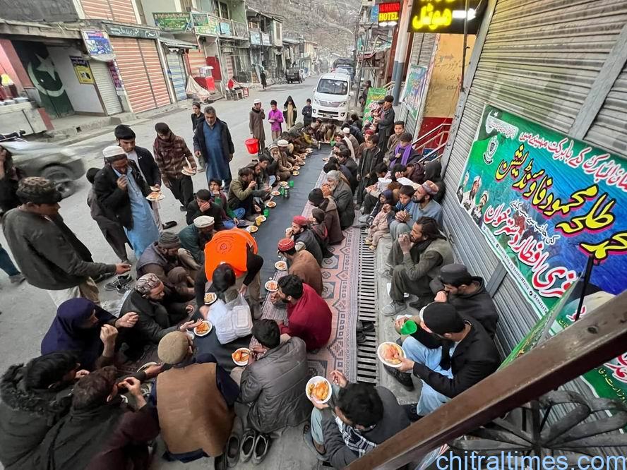 chitraltimes talha mehmood foundation aftar dastar khawan 2