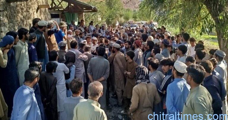 chitraltimes torkhow road protest road block
