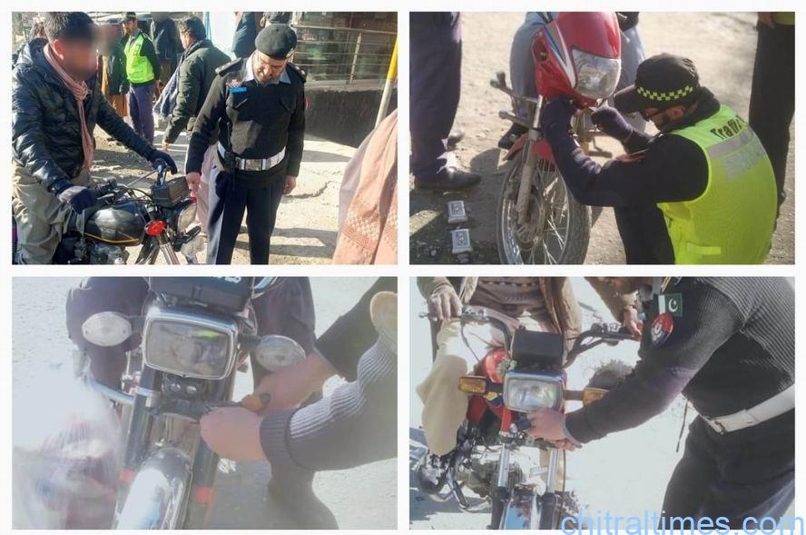 لوئیر چترال میں غیر قانونی سلینسرز اور فلیش لائٹس کے خلاف خصوصی مہم