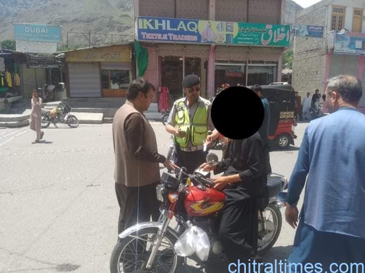 chitraltimes under age motorcylist booked 3