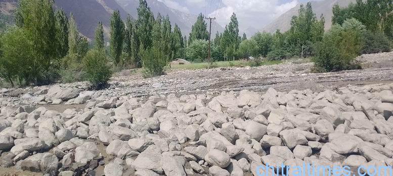 یارخون ویلی میں سیلاب ، مکانات اور کھڑی فصلوں کو نقصان