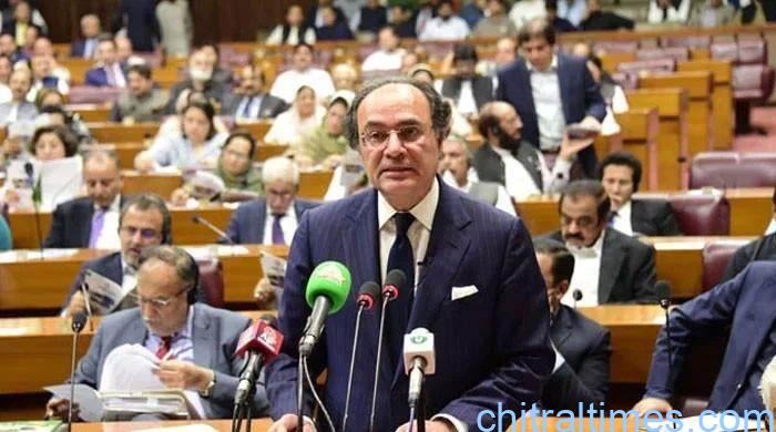 18 ہزار 771 ارب روپے کا وفاقی بجٹ پیش، تنخواہوں اور پنشن میں اضافہ کی تجویز، ترقیاتی منصوبوں کیلئے ایک ہزار ارب روپے مختص